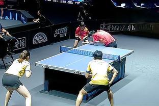 世乒赛男团1/4决赛：樊振东11-13遭16岁松岛辉空逆转，0-1落后